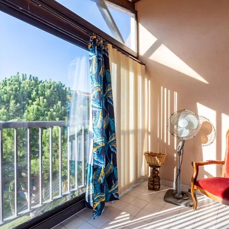 Apartment Le Lagon Bleu-9 By Interhome Fréjus