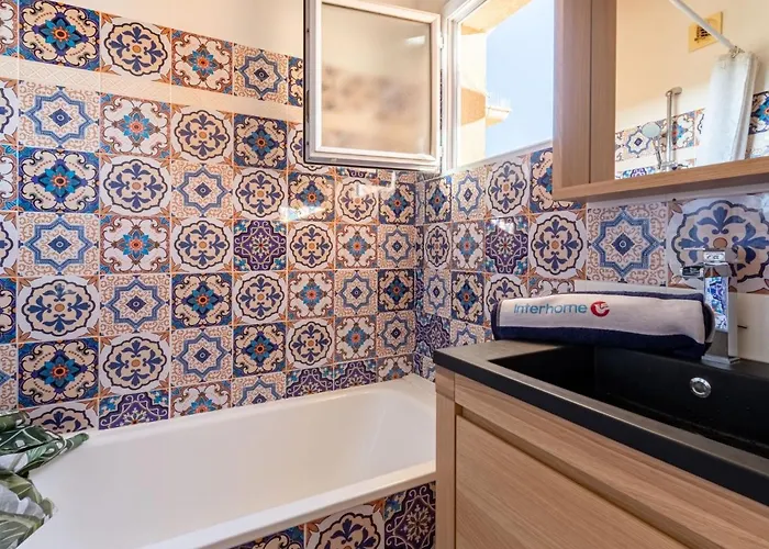 Le Lagon Bleu-9 By Interhome * Fréjus